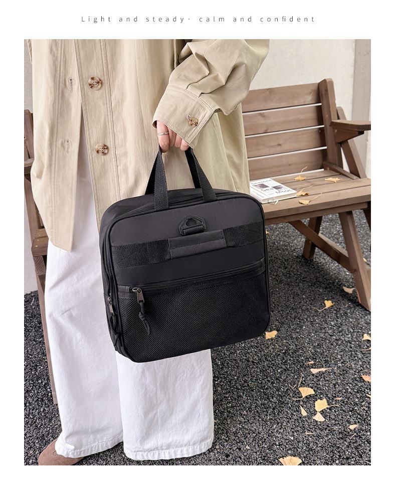 FoldGo 摺疊成公事包大小 輕裝出發